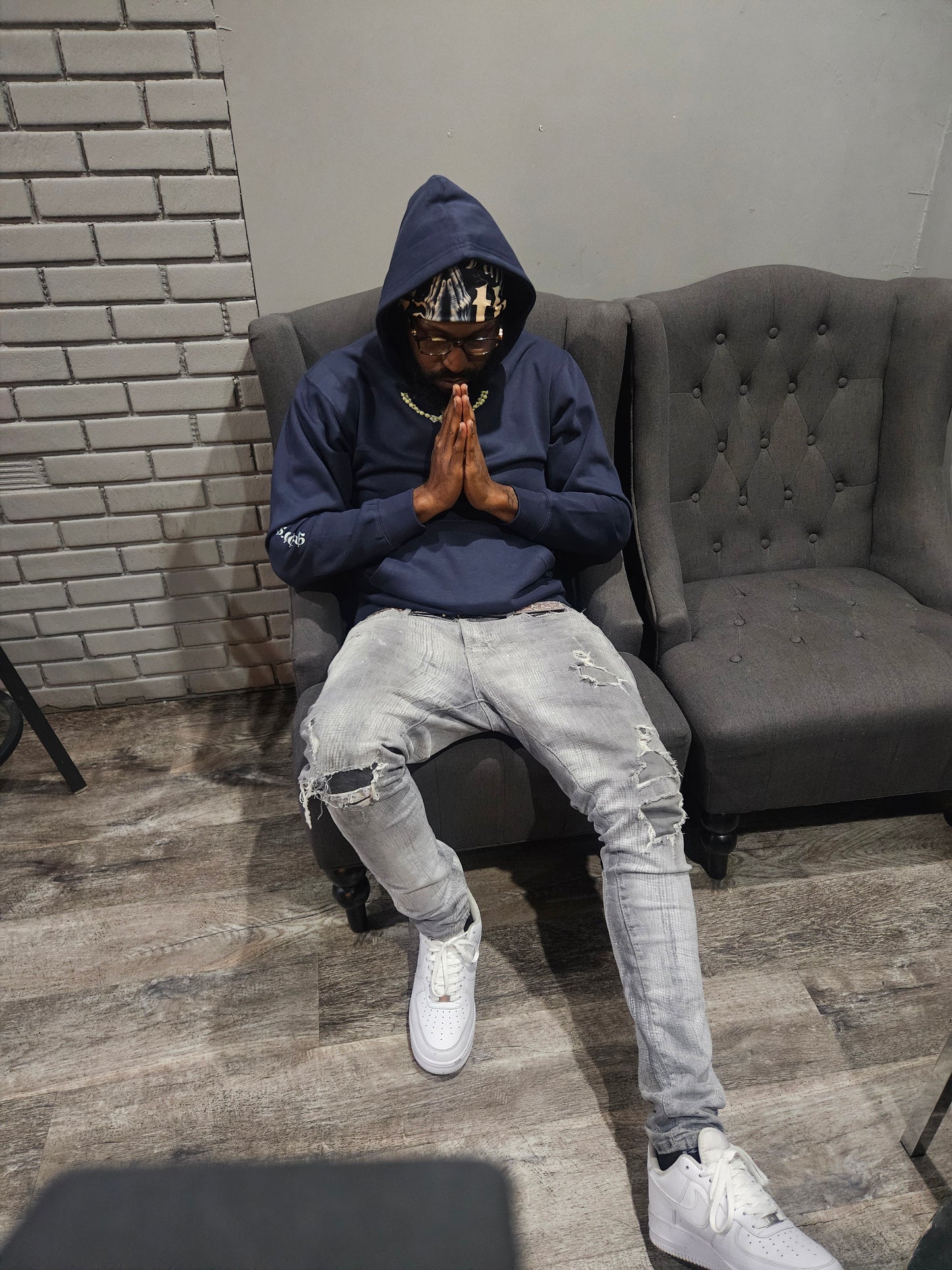 "STYLE IN FAITH" HSCG Designer Heavyweight Unisex Oversized Hoodie - Praying Hands Barbed Wire Design